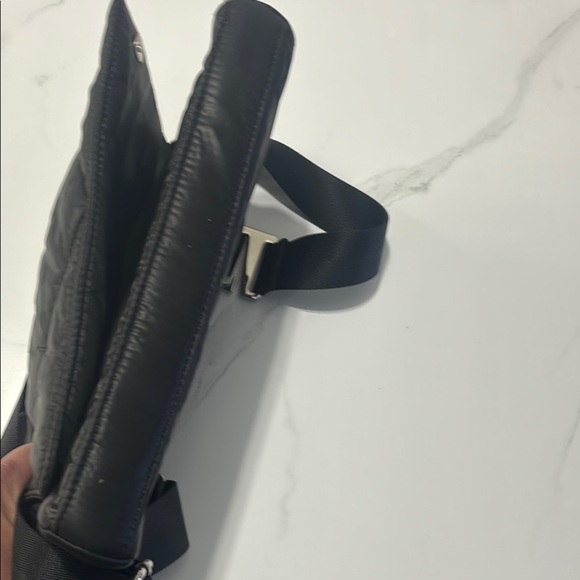 Athleta Quilted Shoulder Bag - Picture 5 of 5